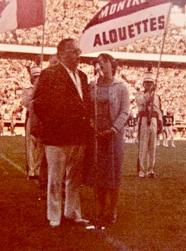 Dillon & Donna O'Connor National Anthem at Landsdowne Park
