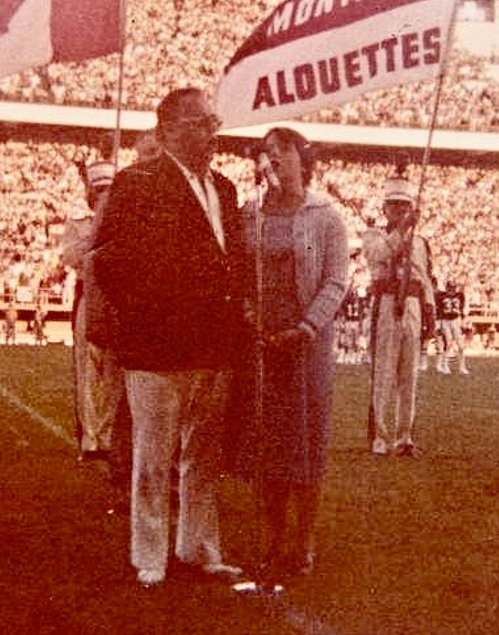 Dillon & Donna O'Connor National Anthem at Landsdowne Park